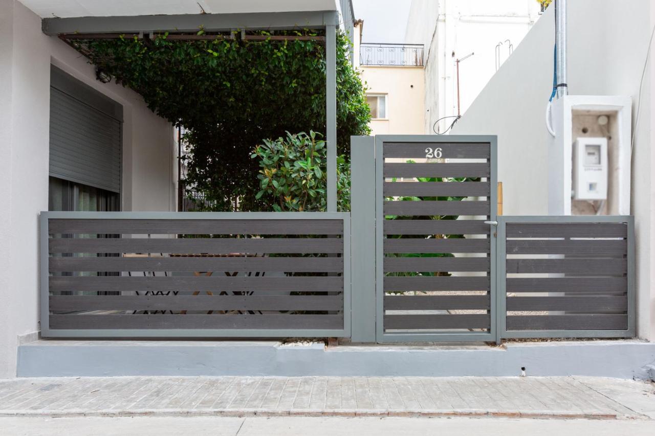 Studio W/King Size Bed Near The Heart Of Calamata Exterior foto