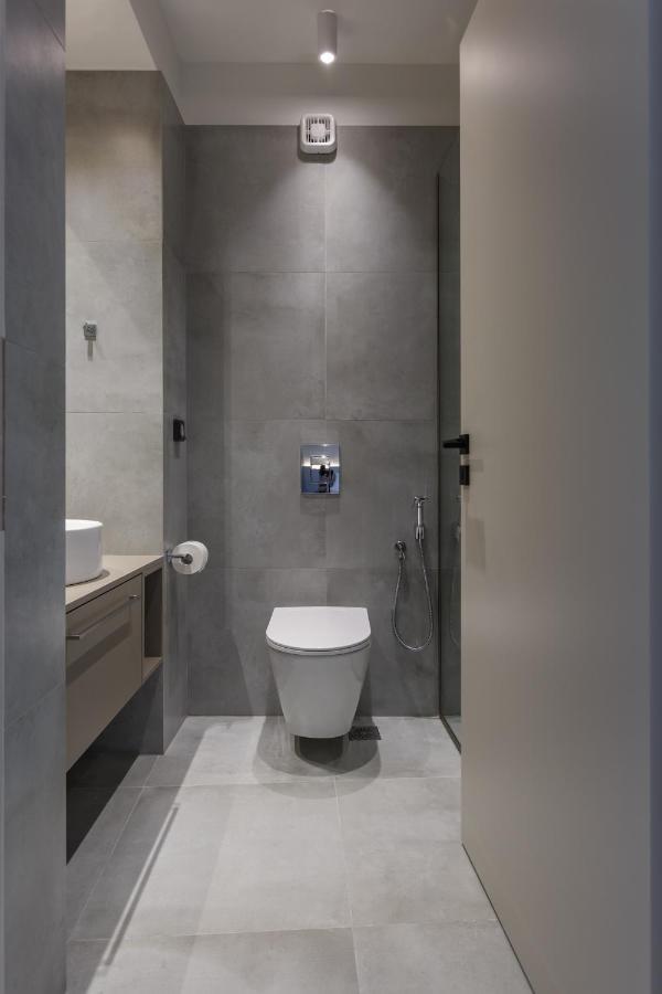 Studio W/King Size Bed Near The Heart Of Calamata Exterior foto
